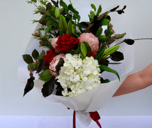 Load image into Gallery viewer, Very Merry Bouquet
