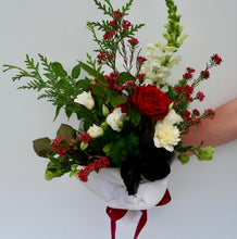 Load image into Gallery viewer, Very Merry Bouquet
